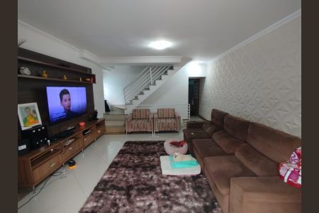 Casa à venda com 5 quartos, 280m² em Vila Santos, São Paulo