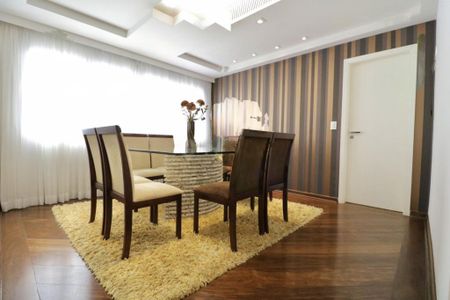 Apartamento à venda com 4 quartos, 300m² em Jardim Avelino, São Paulo