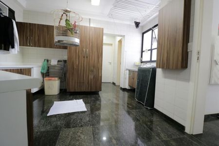 Apartamento à venda com 300m², 4 quartos e 4 vagas