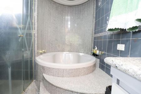 Apartamento à venda com 300m², 4 quartos e 4 vagas