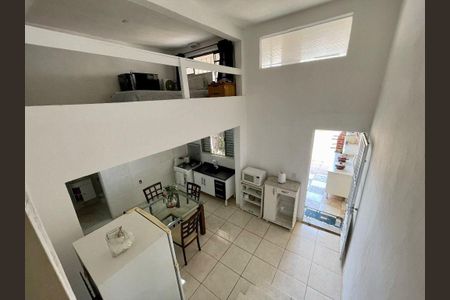 Casa à venda com 2 quartos, 300m² em Parque Ribeiro de Lima, Barueri