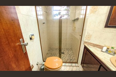 Casa para alugar com 408m², 4 quartos e 4 vagas Casa para alugar com 408m², 4 quartos e 4 vagasBanheiro
