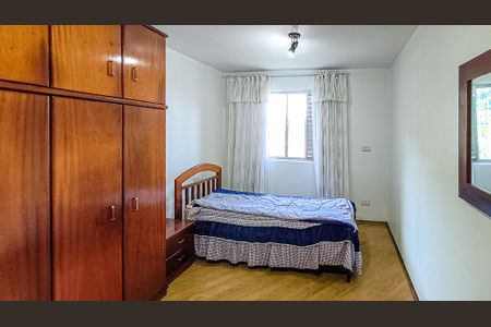 Casa para alugar com 408m², 4 quartos e 4 vagas Casa para alugar com 408m², 4 quartos e 4 vagasQuarto 2