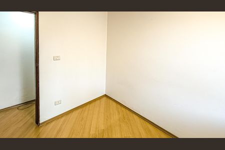 Casa para alugar com 408m², 4 quartos e 4 vagas Casa para alugar com 408m², 4 quartos e 4 vagasQuarto
