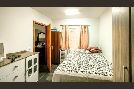 Casa para alugar com 408m², 4 quartos e 4 vagas Casa para alugar com 408m², 4 quartos e 4 vagasEdícula