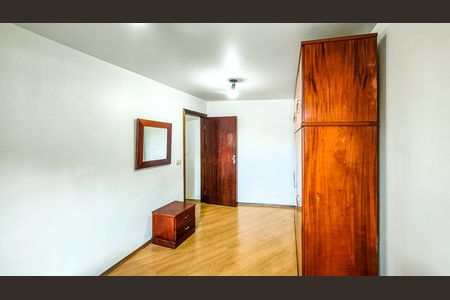 Casa para alugar com 408m², 4 quartos e 4 vagas Casa para alugar com 408m², 4 quartos e 4 vagasQuarto 2