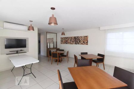 Apartamento para alugar com 70m², 2 quartos e 1 vagaÁrea comum - Salão de festas