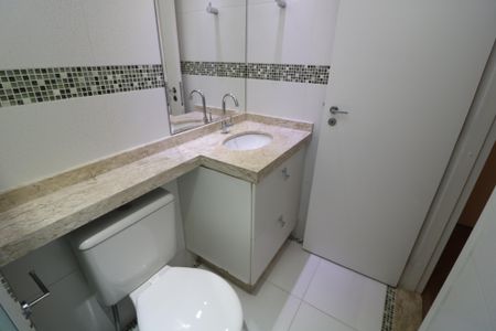 Apartamento para alugar com 70m², 2 quartos e 1 vagaBanheiro da Suíte