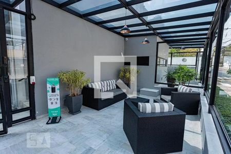 Apartamento para alugar com 70m², 2 quartos e 1 vagaLounge