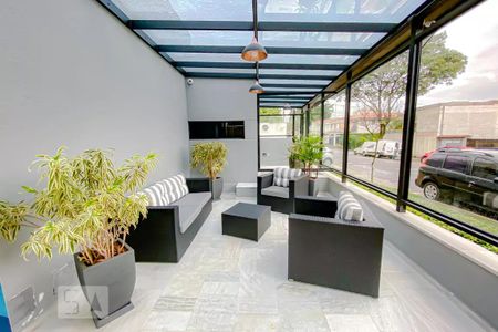 Apartamento para alugar com 70m², 2 quartos e 1 vagaLounge