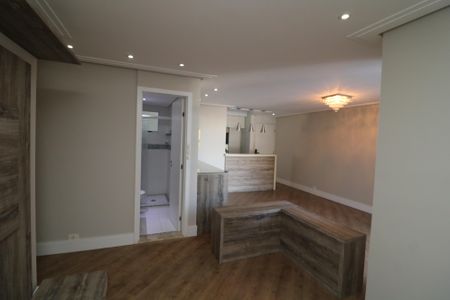 Apartamento para alugar com 70m², 2 quartos e 1 vagaSala