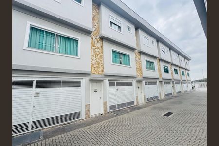 Casa de condomínio à venda com 149m², 3 quartos e 2 vagas