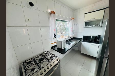 Casa de condomínio à venda com 149m², 3 quartos e 2 vagas