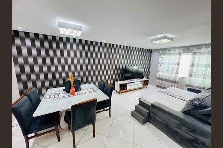 Casa de condomínio à venda com 149m², 3 quartos e 2 vagas