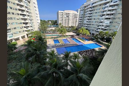 Apartamento para alugar com 71m², 2 quartos e 1 vagaVaranda