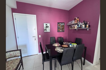 Sala de apartamento para alugar com 2 quartos, 71m² em Barra da Tijuca, Rio de Janeiro