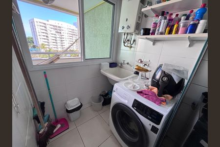Apartamento para alugar com 71m², 2 quartos e 1 vagaÁrea de Serviço
