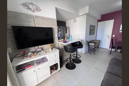 Sala de apartamento para alugar com 2 quartos, 71m² em Barra da Tijuca, Rio de Janeiro