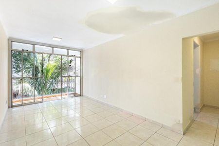 Apartamento à venda com 64m², 2 quartos e 1 vaga