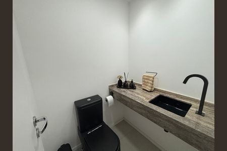 Apartamento à venda com 125m², 3 quartos e 2 vagas Apartamento à venda com 125m², 3 quartos e 2 vagasBanheiro