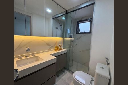Banheiro  de apartamento à venda com 3 quartos, 125m² em Campo Belo, São Paulo