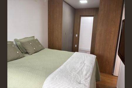Apartamento à venda com 125m², 3 quartos e 2 vagas Apartamento à venda com 125m², 3 quartos e 2 vagasQuarto
