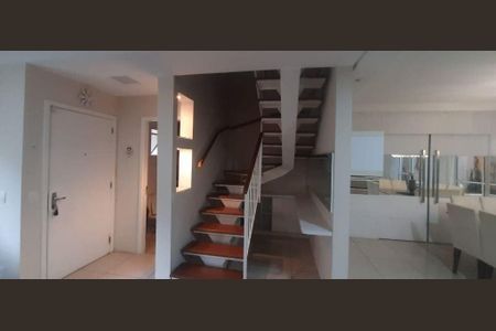 Casa à venda com 4 quartos, 200m² em Tucuruvi, São Paulo