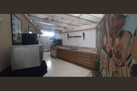 Casa à venda com 4 quartos, 200m² em Tucuruvi, São Paulo