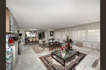 Casa à venda com 4 quartos, 470m² em Residencial das Estrelas, Barueri