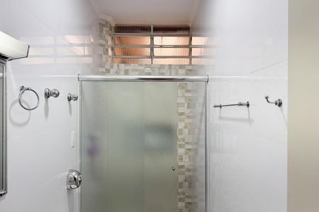 Casa para alugar com 165m², 3 quartos e 3 vagasBanheiro Social
