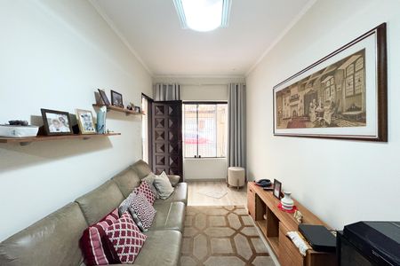Casa para alugar com 165m², 3 quartos e 3 vagasSala