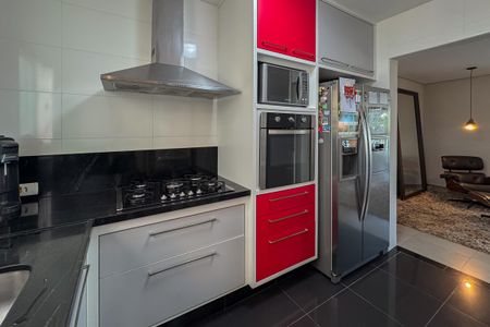 Apartamento à venda com 128m², 4 quartos e 3 vagas Apartamento à venda com 128m², 4 quartos e 3 vagasCozinha