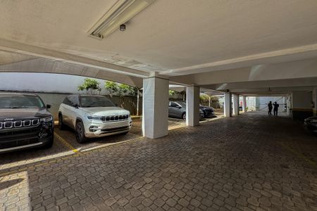 Apartamento à venda com 128m², 4 quartos e 3 vagas Apartamento à venda com 128m², 4 quartos e 3 vagasÁrea comum