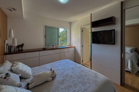 Apartamento à venda com 128m², 4 quartos e 3 vagas Apartamento à venda com 128m², 4 quartos e 3 vagasSuíte