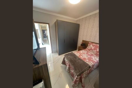 Casa à venda com 3 quartos, 98m² em Vila Granada, São Paulo