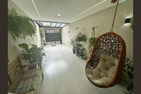 Casa à venda com 98m², 3 quartos e 2 vagas