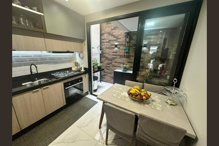 Casa à venda com 98m², 3 quartos e 2 vagas