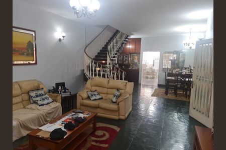 Casa à venda com 4 quartos, 320m² em Tatuapé, São Paulo