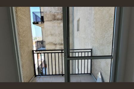Sala - Sacada de apartamento para alugar com 2 quartos, 59m² em Vila Gepina, Itaquaquecetuba