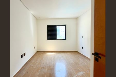 Casa à venda com 3 quartos, 170m² em Vila Gomes Cardim, São Paulo