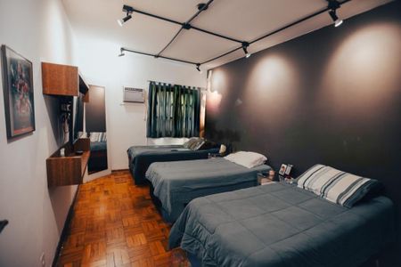 Casa à venda com 3 quartos, 150m² em Quinta da Paineira, São Paulo