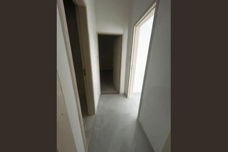 Casa para alugar com 3 quartos, 80m² em Planalto, Belo Horizonte