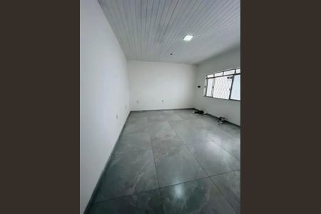 Casa para alugar com 3 quartos, 80m² em Planalto, Belo Horizonte