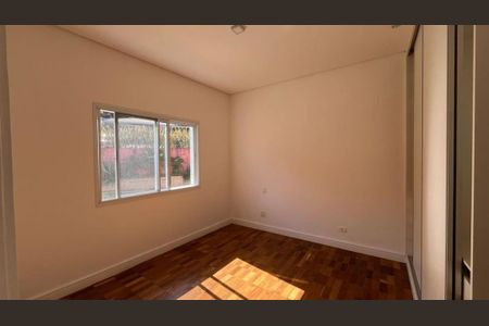 Casa à venda com 3 quartos, 297m² em Aldeia Da Serra, Barueri