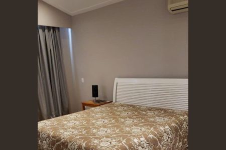 Casa à venda com 4 quartos, 280m² em Residencial Morada dos Lagos, Barueri