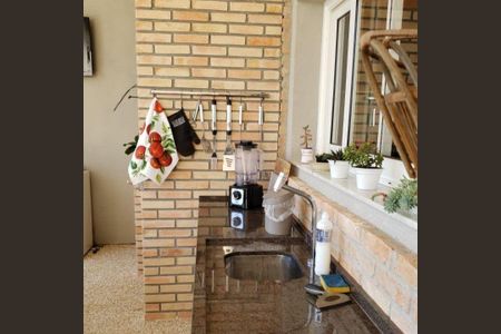Casa à venda com 280m², 4 quartos e 4 vagas