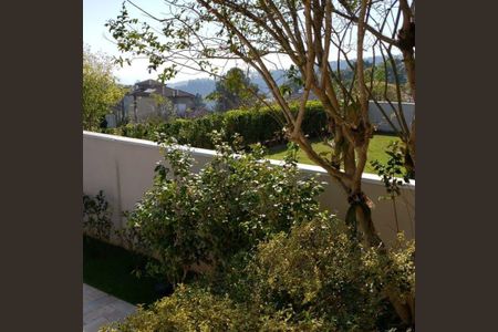 Casa à venda com 280m², 4 quartos e 4 vagas