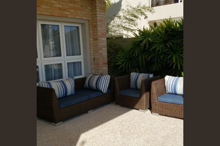 Casa à venda com 280m², 4 quartos e 4 vagas