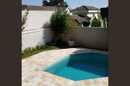 Casa à venda com 280m², 4 quartos e 4 vagas
