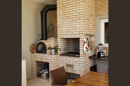 Casa à venda com 280m², 4 quartos e 4 vagas